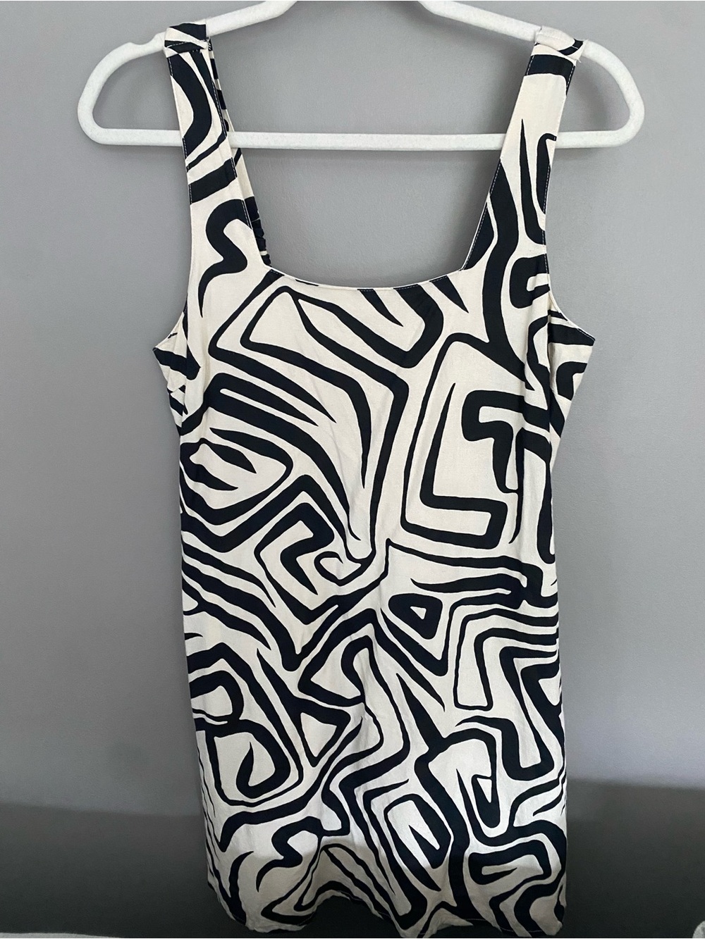 Japna Black & White Abstract Print Mini Dress